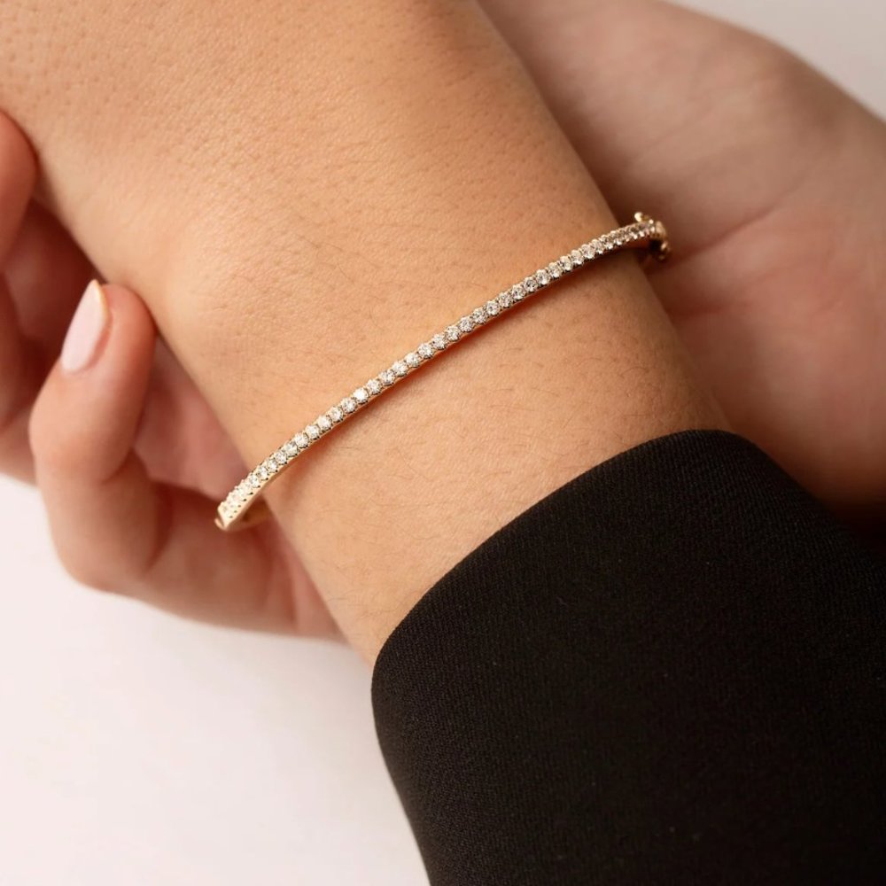 [Ring Concierge] Classic Diamond Bangle